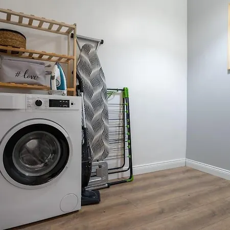 Apartamento Luxury Scandinavian Design 2br Duplex Near Tomtom