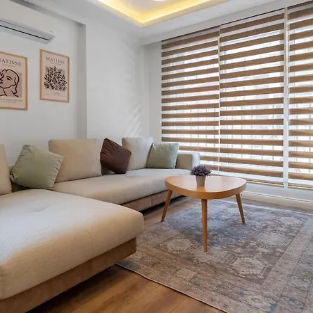 Apartamento Luxury Scandinavian Design 2br Duplex Near Tomtom