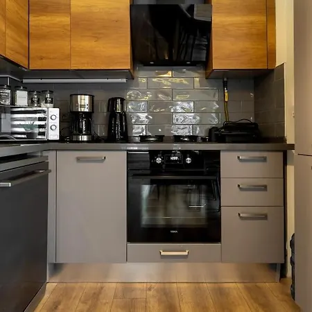 Luxury Scandinavian Design 2br Duplex Near Tomtom Istambul
