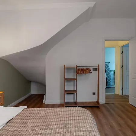 Appartement Luxury Scandinavian Design 2br Duplex Near Tomtom Istambul