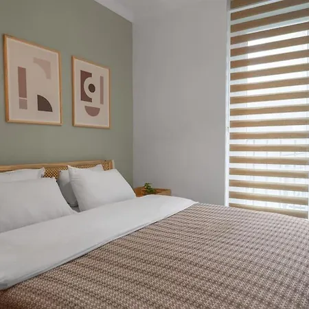 Luxury Scandinavian Design 2br Duplex Near Tomtom Istambul